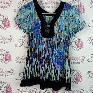 Nicola tshirt pleated metal ring floral Stylish Women's Blue and Black Top